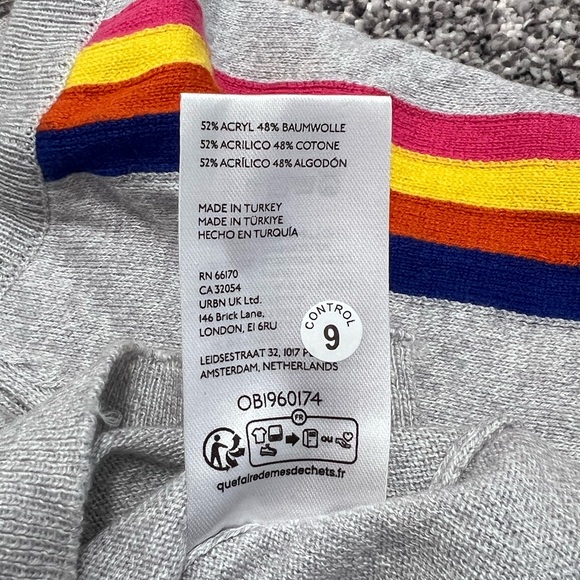 Women’s XS Maeve grey striped cropped sweater - Picture 5 of 5